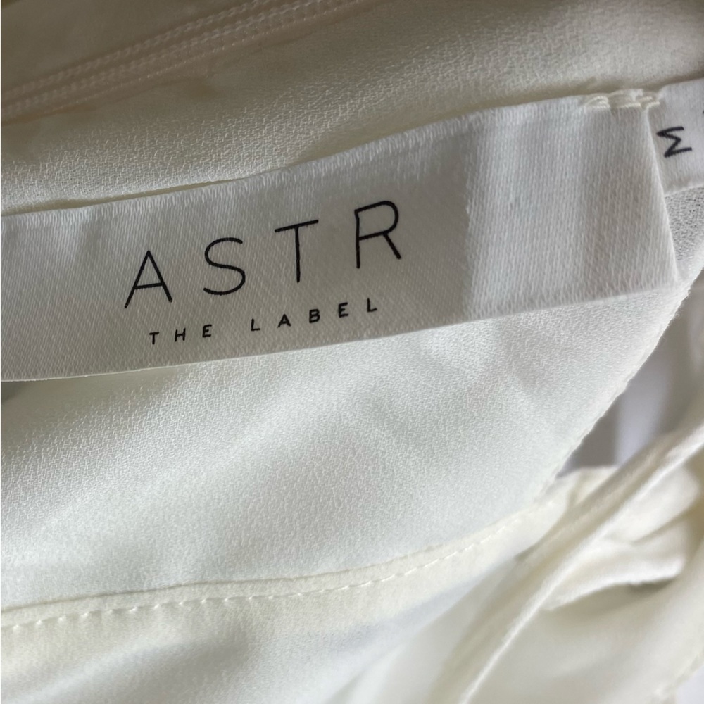 ASTR The Label size Medium Black and white dress - Picture 4 of 9
